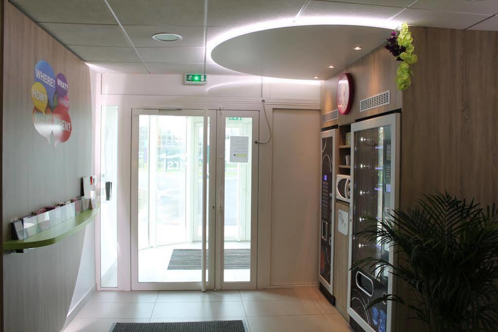 First Inn Hotel Paris Sud Les Ulis Zewnętrze zdjęcie